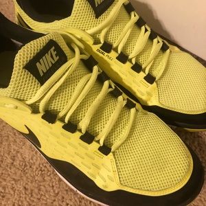 Nike Free Xilla Dual Pull shoes. Size 14
